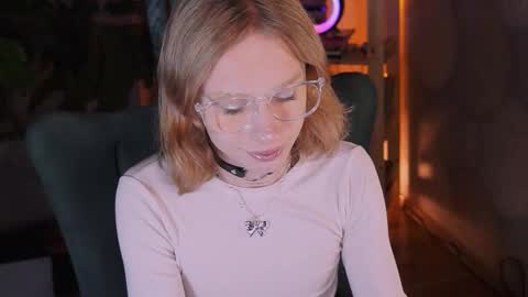 Barbie online show from 11-12-25, 06:47