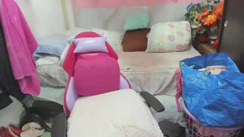 mrs_mommy online show from 05-25-26, 06:58