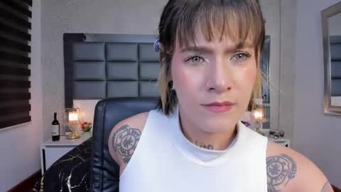 Snapshot of mrs_regina_clk chatting on 06-09-26, 03:07 Regina online show from 06-09-26, 03:07