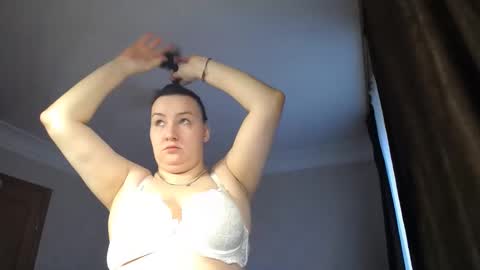 mrs_smith__ online show from 12-15-24, 11:23