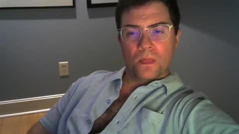 Snapshot of mrsleepyface1 chatting on 09-25-25, 05:22 mrsleepyface1 online show from 09-25-25, 05:22