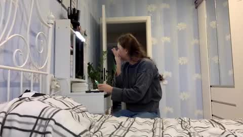 Kiti or Katia online show from 02-05-25, 06:35