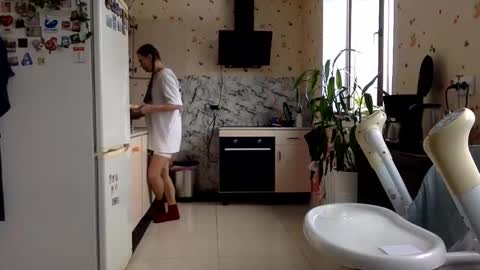 Kiti or Katia online show from 03-04-25, 10:13