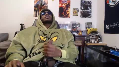 mrsoonicexrated online show from 11-23-25, 05:07