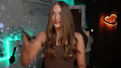 YOUR OWNER online show from 12-20-25, 03:30