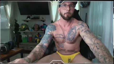 Snapshot of mrstr33tfr33k chatting on 02-17-25, 06:59 mrstr33tfr33k online show from 02-17-25, 06:59