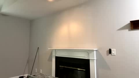 Snapshot of mrstr33tfr33k chatting on 09-25-25, 08:01 mrstr33tfr33k online show from 09-25-25, 08:01