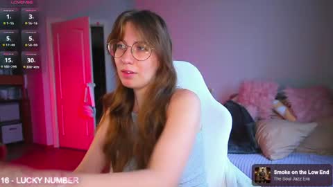 Snapshot of ms_allison chatting on 06-19-26, 07:45 Allison online show from 06-19-26, 07:45