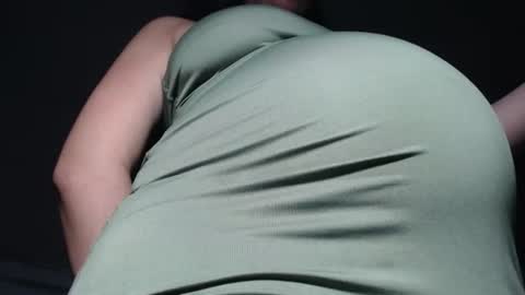 Snapshot of ms_betty chatting on 07-14-26, 12:33 Betty online show from 07-14-26, 12:33