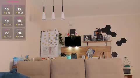 Ms ForYOU online show from 09-19-25, 04:07