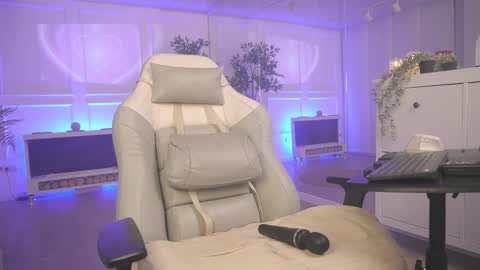 Samantha online show from 03-07-25, 03:40