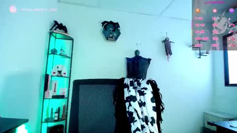 MISS LISSA online show from 10-27-25, 06:45