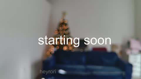 Snapshot of ms_mochii chatting on 07-30-26, 03:33 R o r i SnapChat heyroriv2 wednesday - sunday Noon oclock mountain - 5pm mountain online show from 07-30-26, 03:33