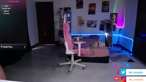 Snapshot of ms_ratuelita chatting on 10-07-25, 04:59 Manuela3 online show from 10-07-25, 04:59