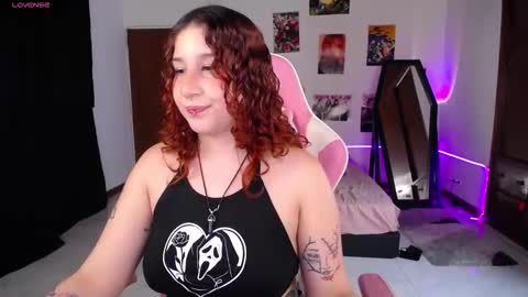 Snapshot of ms_ratuelita chatting on 11-30-25, 12:14 Manuela3 online show from 11-30-25, 12:14