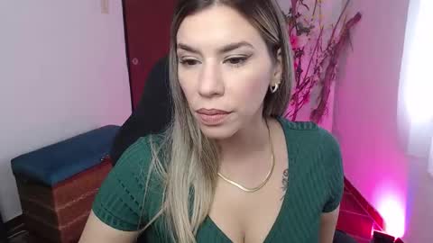 Snapshot of ms_sofiax chatting on 01-06-26, 04:21 Sofia online show from 01-06-26, 04:21