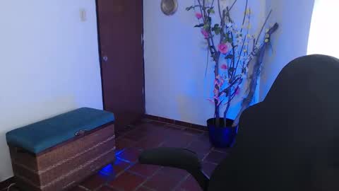 Sofia online show from 03-13-26, 04:46