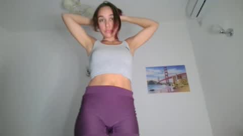 Snapshot of ms_sophiee chatting on 09-11-25, 05:02 ms_sophiee online show from 09-11-25, 05:02