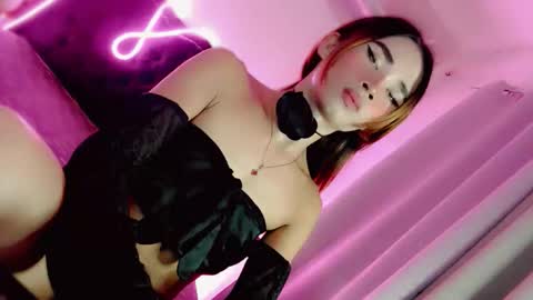 mscherry_ online show from 02-11-26, 08:36