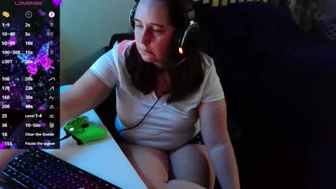 MsGamerGirl69 online show from 01-09-26, 02:47