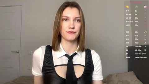 Snapshot of msjill chatting on 04-25-26, 08:50 Sue online show from 04-25-26, 08:50