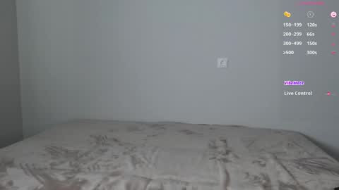 Snapshot of msjill chatting on 05-17-26, 10:44 Sue online show from 05-17-26, 10:44