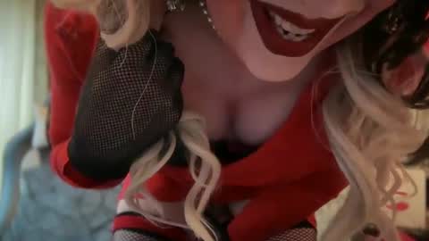 Snapshot of mskarentoy chatting on 09-19-25, 08:31 mskarentoy online show from 09-19-25, 08:31