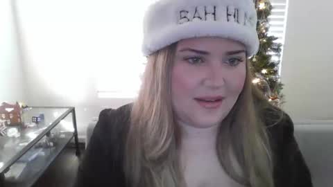 Snapshot of msobsidianhavoq chatting on 12-15-25, 09:30 Obsidian Havoq online show from 12-15-25, 09:30