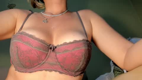 MsPurrfectLove online show from 02-20-25, 01:46