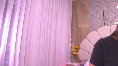 Manuela  online show from 04-01-26, 03:07