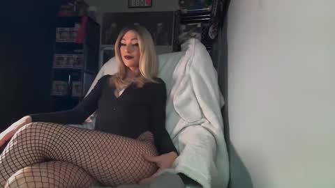 MsVioletx online show from 03-19-26, 06:56