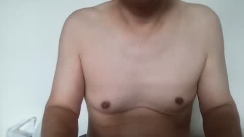 Snapshot of mtakashi2 chatting on 09-17-25, 10:44 mtakashi2 online show from 09-17-25, 10:44