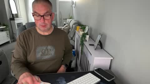 mtb1697 online show from 10-04-25, 03:10