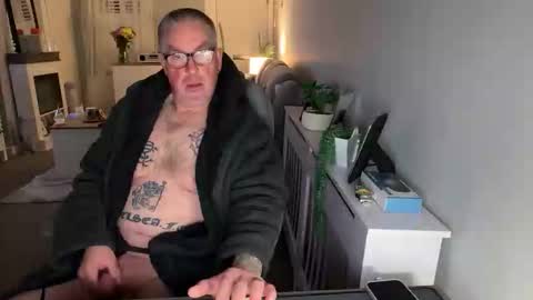 mtb1697 online show from 11-22-25, 01:37