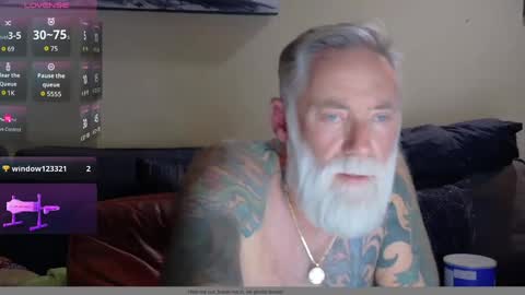 Snapshot of mtlbiker chatting on 10-08-25, 01:36 BikerDude online show from 10-08-25, 01:36
