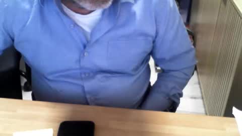 Snapshot of mtwpaul chatting on 05-06-26, 03:28 mtwpaul online show from 05-06-26, 03:28