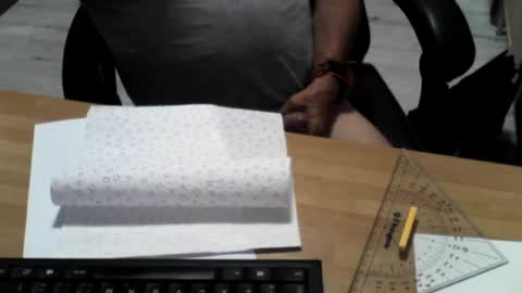Snapshot of mtwpaul chatting on 06-29-26, 12:27 mtwpaul online show from 06-29-26, 12:27