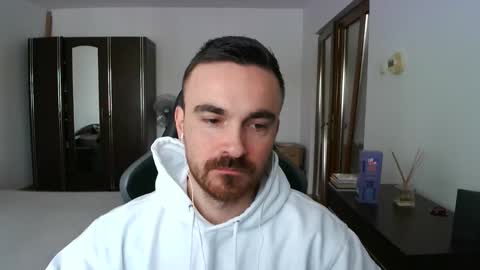 Victor online show from 03-26-26, 07:36