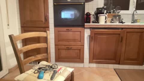 Snapshot of much_fun1 chatting on 01-18-25, 08:19 much_fun1 online show from 01-18-25, 08:19