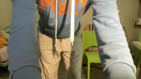 Snapshot of much_fun1 chatting on 10-19-25, 02:07 much_fun1 online show from 10-19-25, 02:07