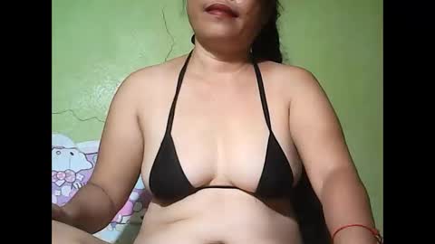 muffy_bunny online show from 04-16-26, 09:39