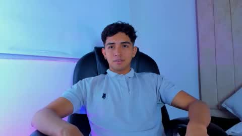 muichiro tokito1 online show from 03-03-25, 02:36