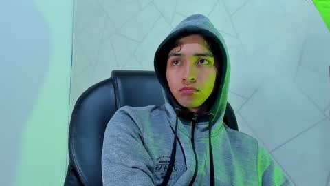 muichiro tokito1 online show from 11-13-25, 11:53