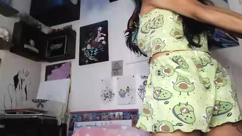 Snapshot of mulan_o chatting on 02-03-25, 12:36 JESSICA online show from 02-03-25, 12:36