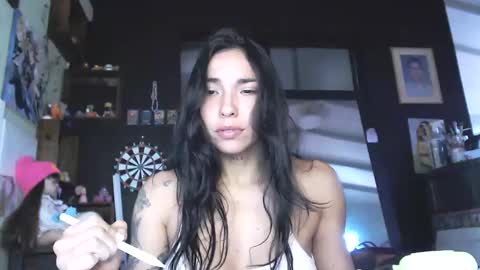 Snapshot of mulan_o chatting on 10-04-25, 06:28 JESSICA online show from 10-04-25, 06:28