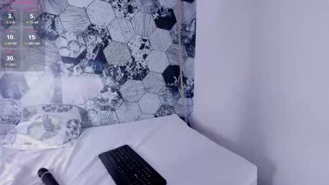 Snapshot of mulan_queen chatting on 11-23-25, 12:27 Mulan online show from 11-23-25, 12:27