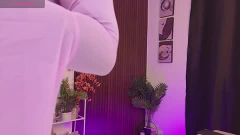 HEY GUYS IF YOU LIKE SEXY SHOW YOU ARE IN THE CORRECT PLACE CU WENESDAY PVT OPEN   TRANSMISSION TIME 5 PM - 10 PM COLOMBIA online show from 05-27-26, 02:08