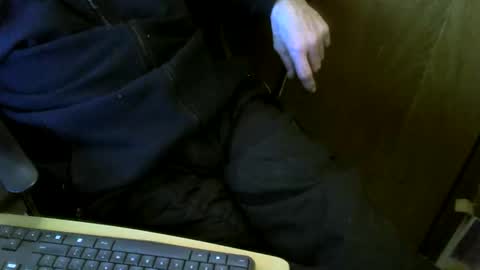 Snapshot of muller520 chatting on 02-12-26, 03:51 muller520 online show from 02-12-26, 03:51