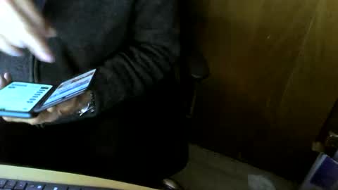 Snapshot of muller520 chatting on 03-06-26, 03:08 muller520 online show from 03-06-26, 03:08
