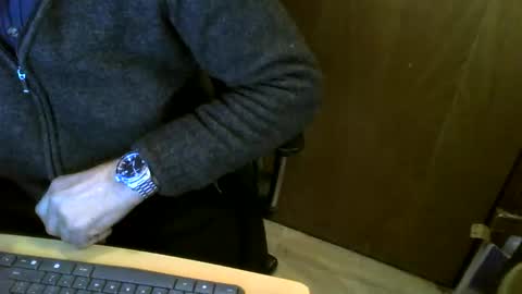 Snapshot of muller520 chatting on 04-06-26, 03:59 muller520 online show from 04-06-26, 03:59